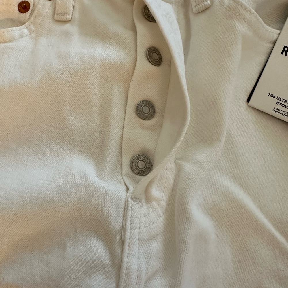 Women's Redone Jeans - Picture 4 of 9